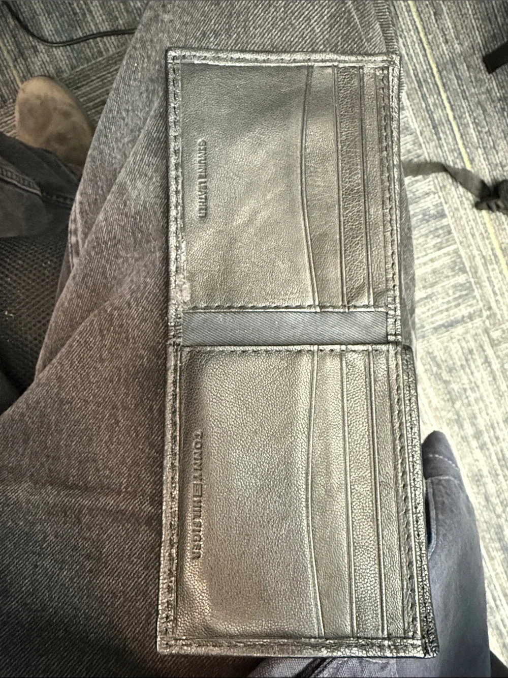 Tommy Hilfiger Black Leather Wallet with Logo Plaque